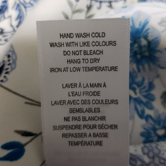 NEW CLEO Sleeveless Floral Paisley Collared Blouse - Picture 8 of 9